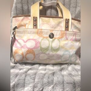 COACH poppy canvas tote/shoulder bag.